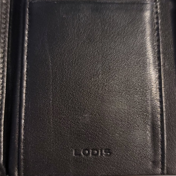 Wallet - Picture 4 of 6
